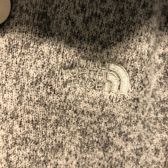 The North Face pullover - Picture 4 of 6